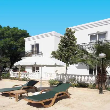 Artinus 4* Torba